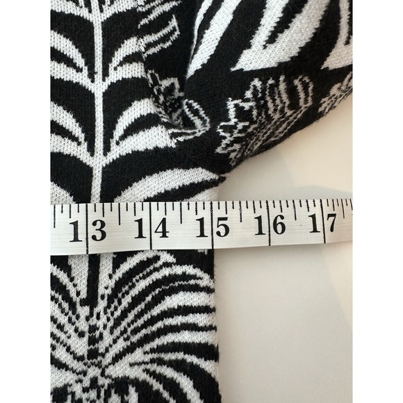 FARM rio Sweater Alnika Tropical Knit‎ Blouse Women's Médium Black Floral Crop - Picture 9 of 12